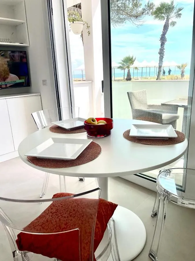 Windsurf Beach Front Torre Grande